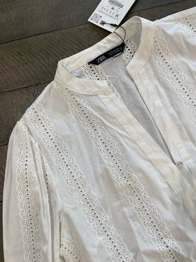 Zara White Eyelet Lace-Trim Button Blouse